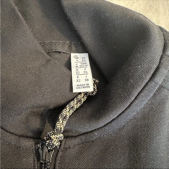 Adidas Originals R.Y.V. Black Convertible Romper Jumpsuit GN4228 Women's XS - Picture 4 of 10